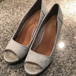 Metallic chambray TOMS open toe wedges